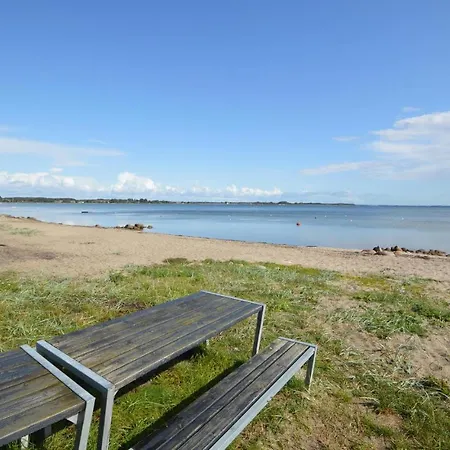 Awesome In W/ 2 Bedrooms * Sjolund